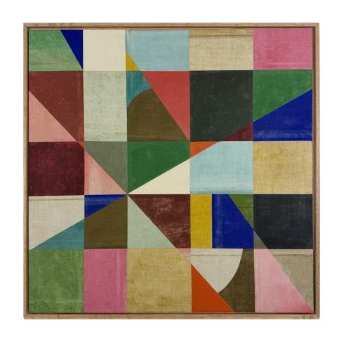 contained 40 x 40 cm £1200 